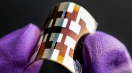 A solar cell made with perovskite show promise as an energy-efficient, scalable and longer-lasting way to create solar panels. 